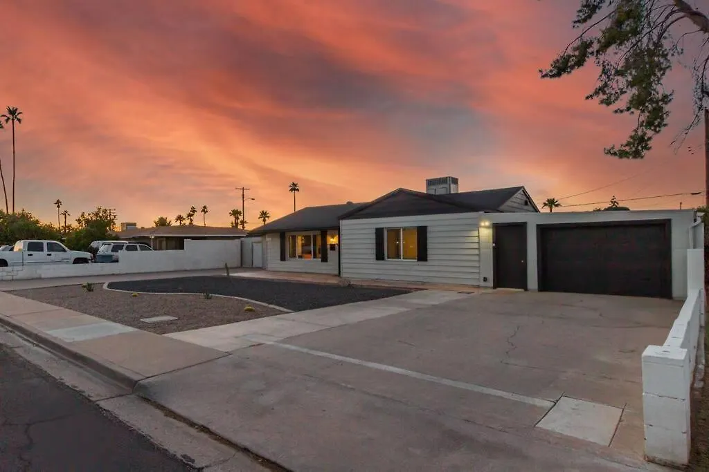 New Midtown Studio With Full Kitchen Phoenix United States