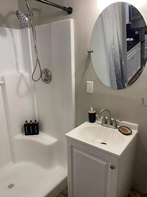 New Midtown Studio With Full Kitchen Phoenix
